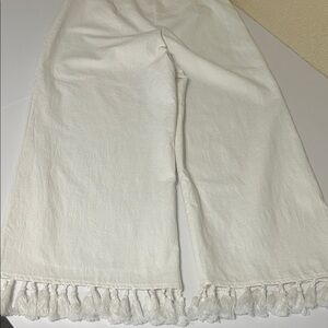 Sugarlips White Textured Pants